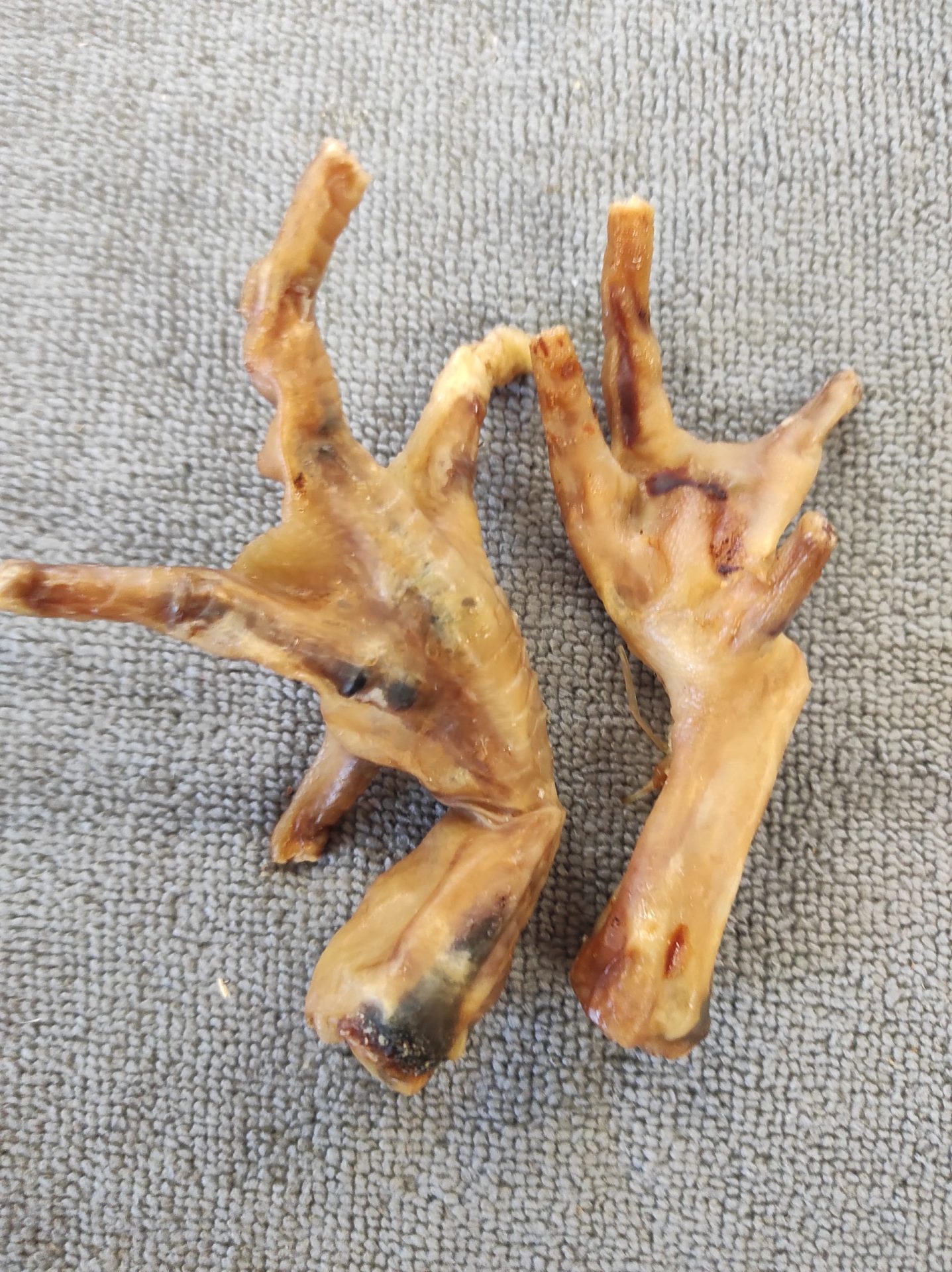 Dried Chicken Feet (Single)